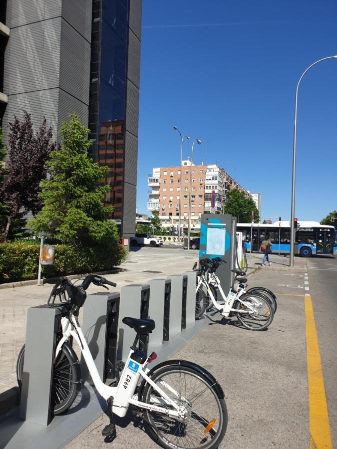 마드리드 Bonito Apto Cinco Torres Plaza Castilla 아파트 외부 사진