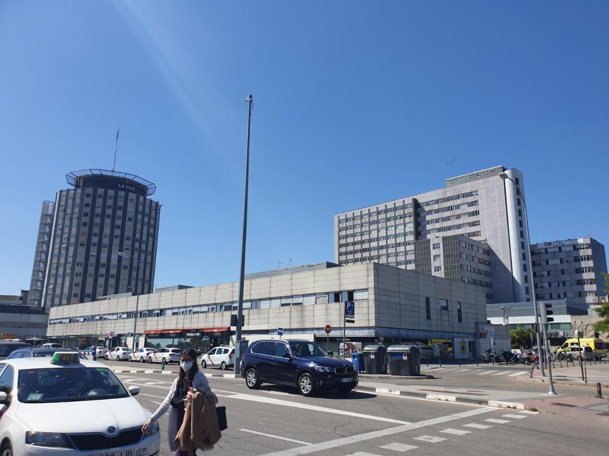 마드리드 Bonito Apto Cinco Torres Plaza Castilla 아파트 외부 사진